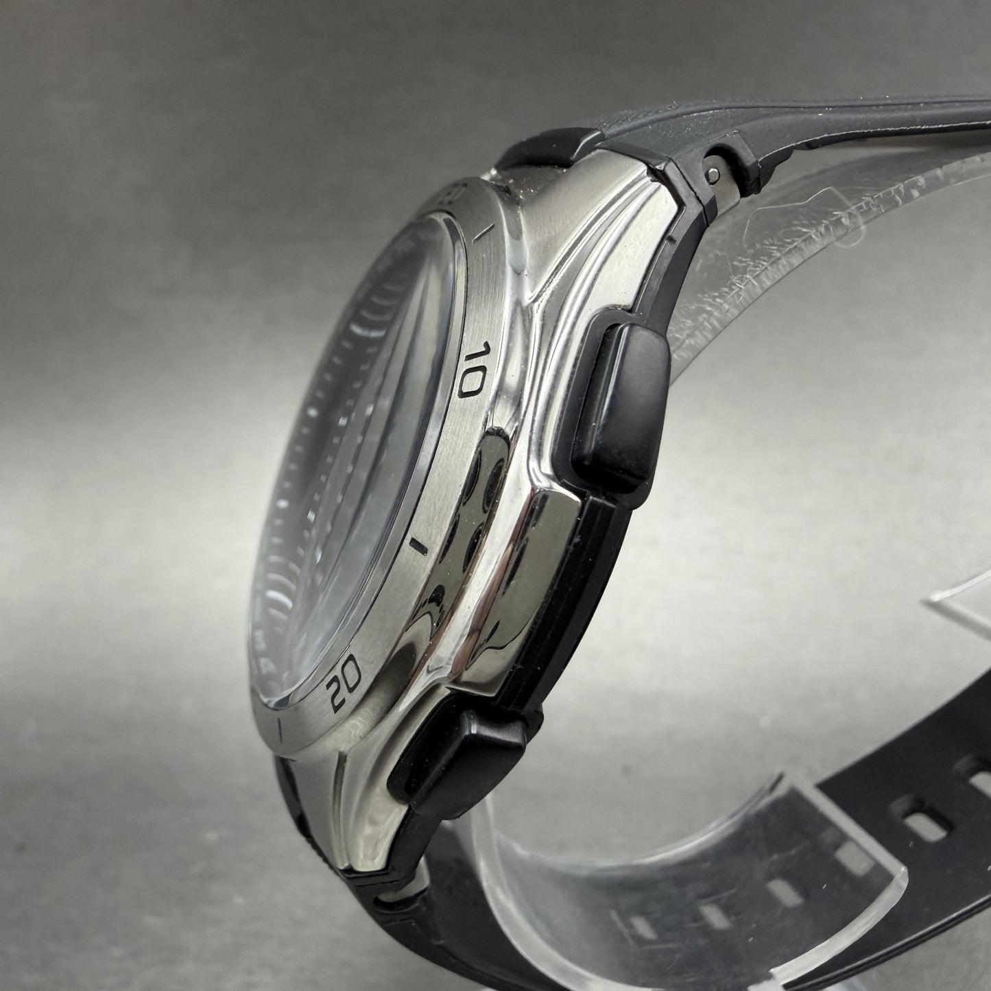 Casio Waveceptor WVQ-M410 Watch Men 43mm Black Dial Silver Tone Date Solar Runs2