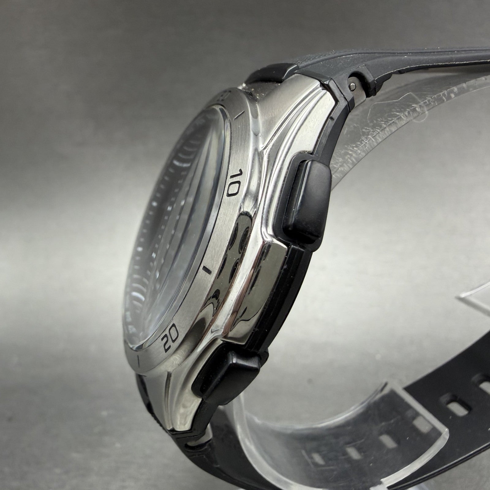 Casio Waveceptor WVQ-M410 Watch Men 43mm Black Dial Silver Tone Date Solar Runs2
