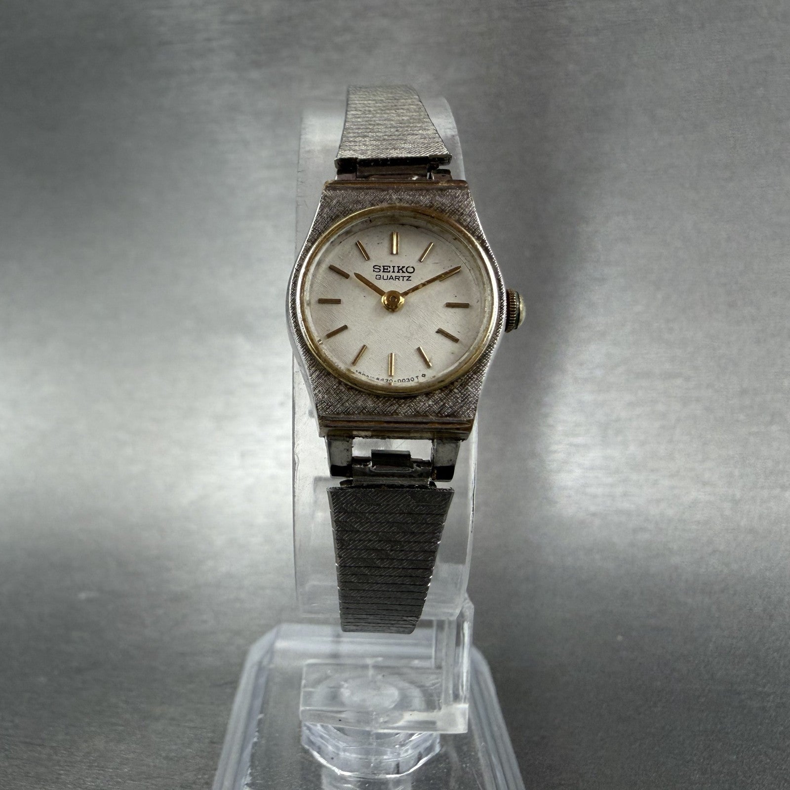 Seiko Watch Women 17mm Silver Dial Two Tone Round 5420-0129 New Battery VTG ATD5