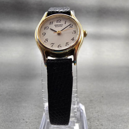 Seiko Watch Women 20mm Ivory Dial Gold Tone Round 2Y01-0A19 New Battery Vintage5
