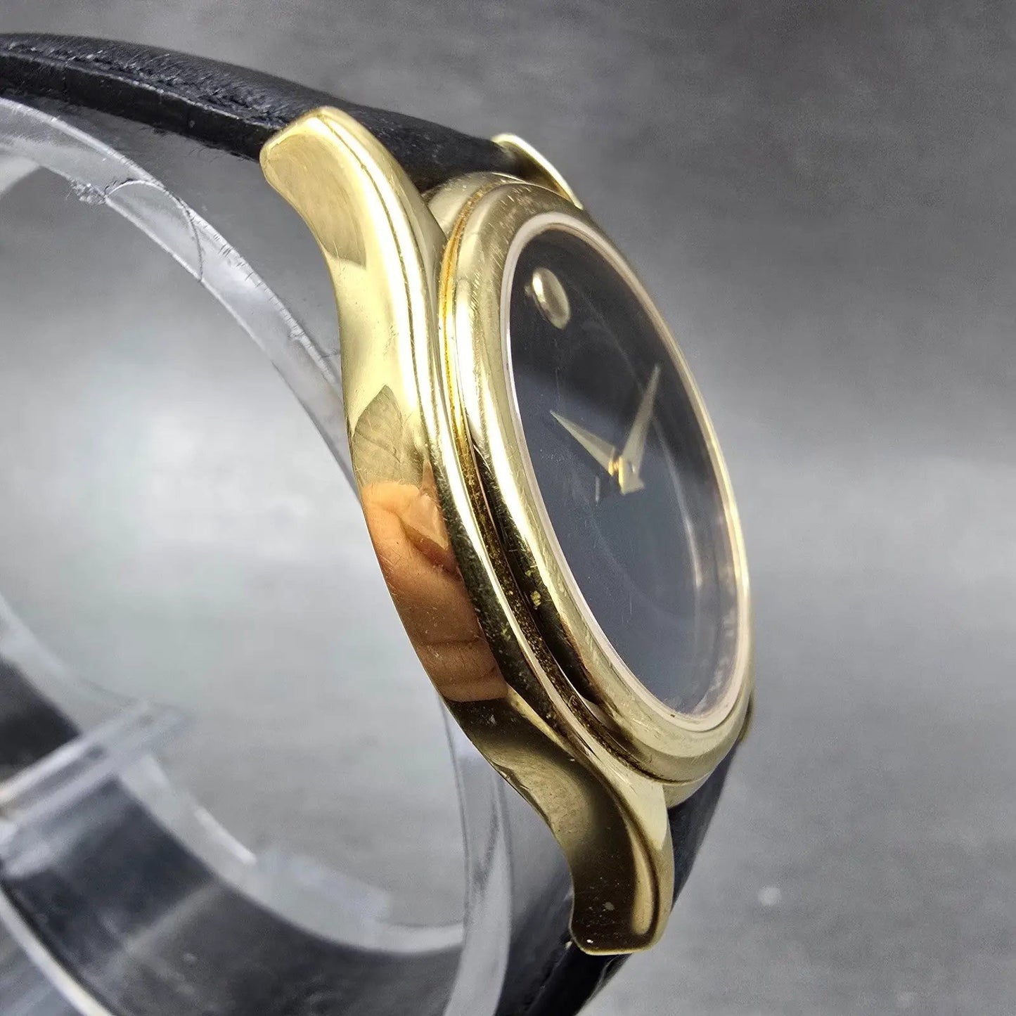 Movado Museum Watch Women 28mm Black Dial Gold Tone Round 87 E4 0823 PARTS4