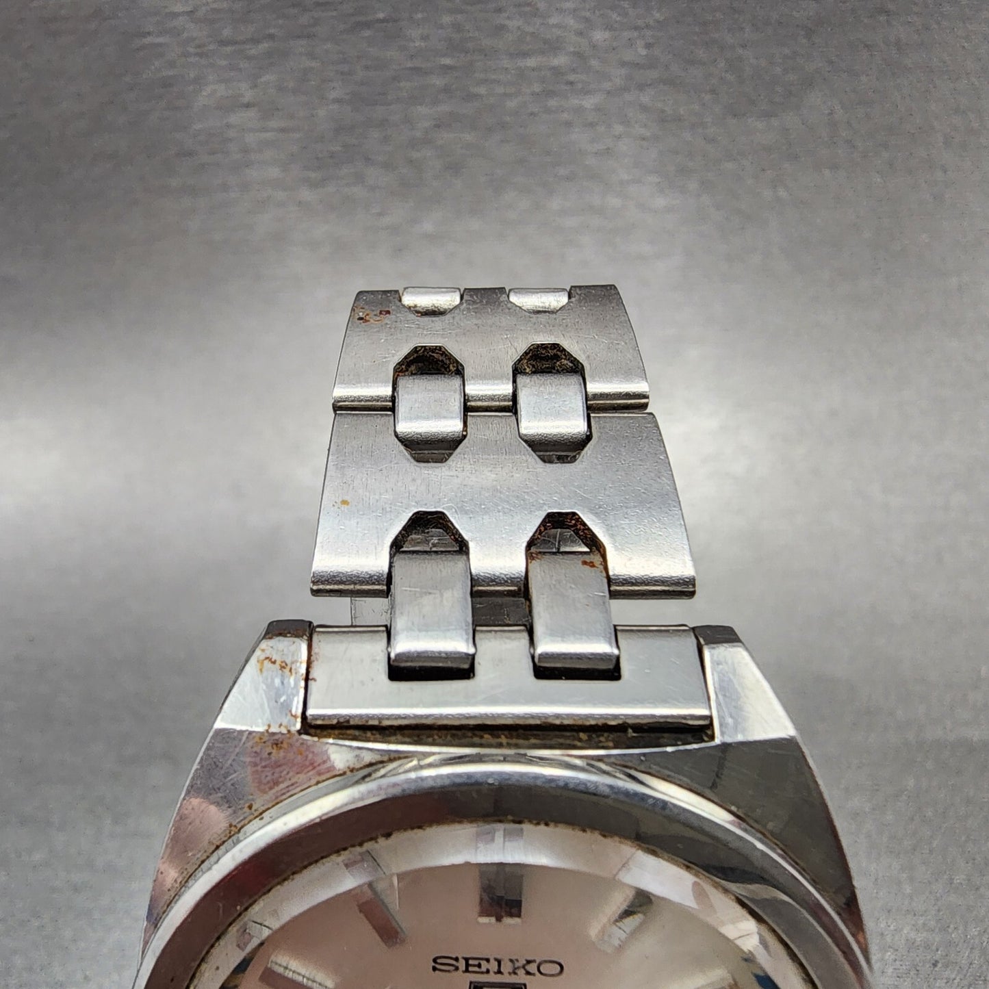 Seiko 5 Watch Men 37mm Silver Dial Steel Daydate Cushion 61198240 VTG PARTS5