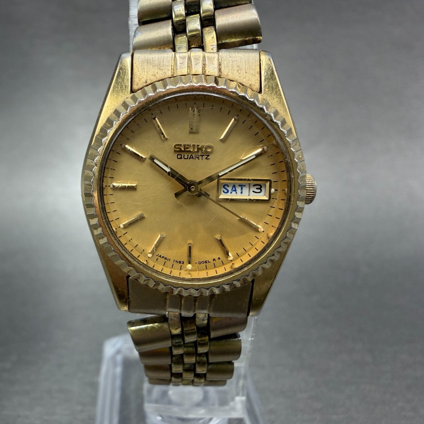 Seiko Watch Women 24mm Champagne Dial Gold Tone Daydate Round 7N83-0049 New Bat90