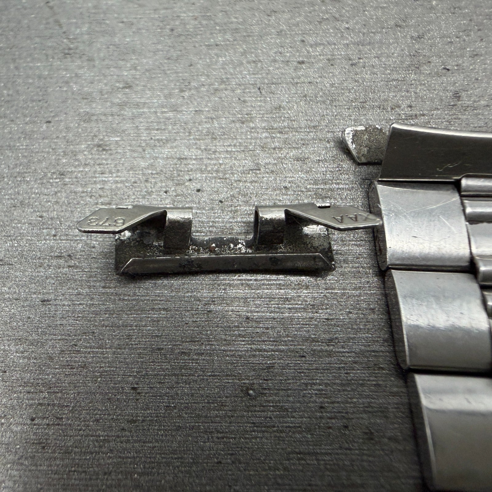 Seiko 5 Actus Bracelet 20mm Stainless Steel Silver Tone Vintage XAA673 Japan4