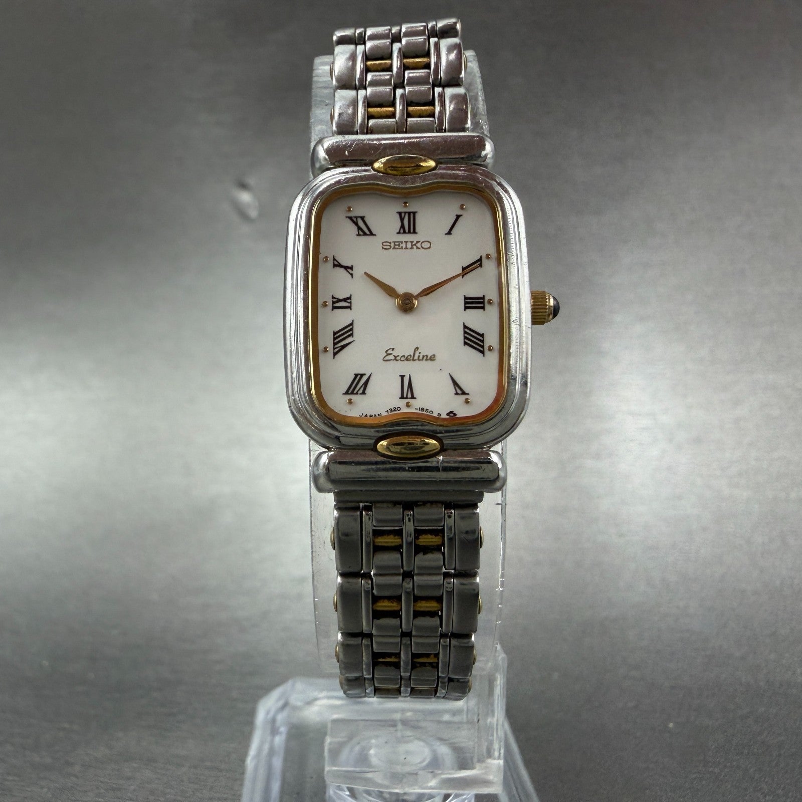 Seiko Exceline Tank Watch Women 18mm White Dial Two Tone 7320-6520 New Battery5