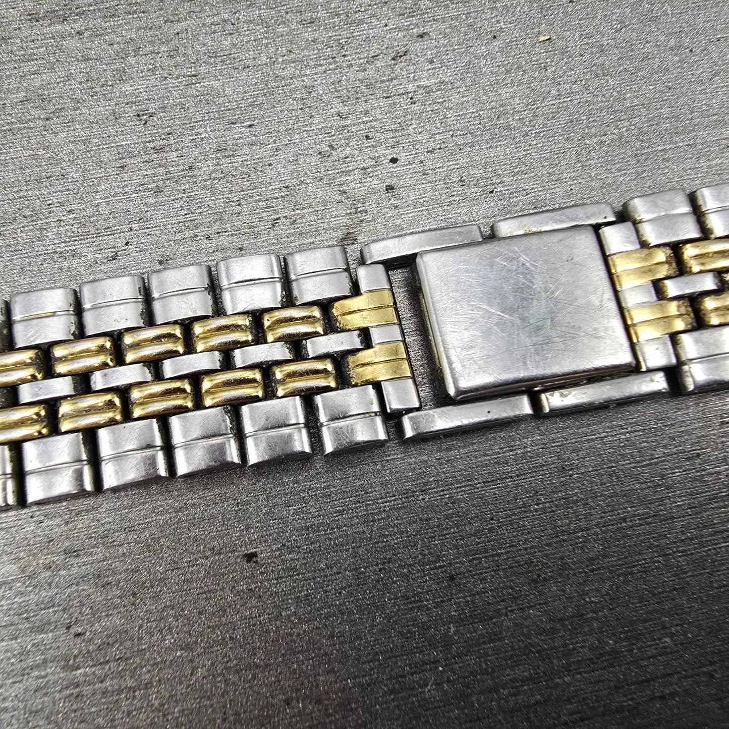 Citizen Bracelet 18mm Stainless Steel Two Tone Vintage Japan ONLY ONE END LINK2