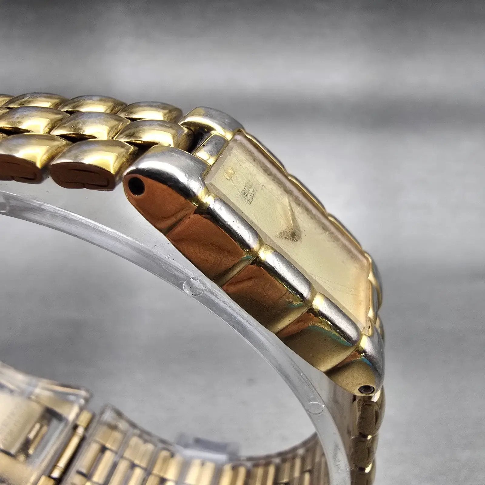 Seiko Watch Women 16mm Champagne Dial Gold Tone Rectangle 1N00-5G09 New Battery3