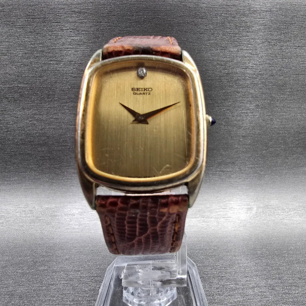 Seiko Tan Watch Men 26mm Gold Dial Gold Tone Rectangle 6020-5699 New Battery VTG5
