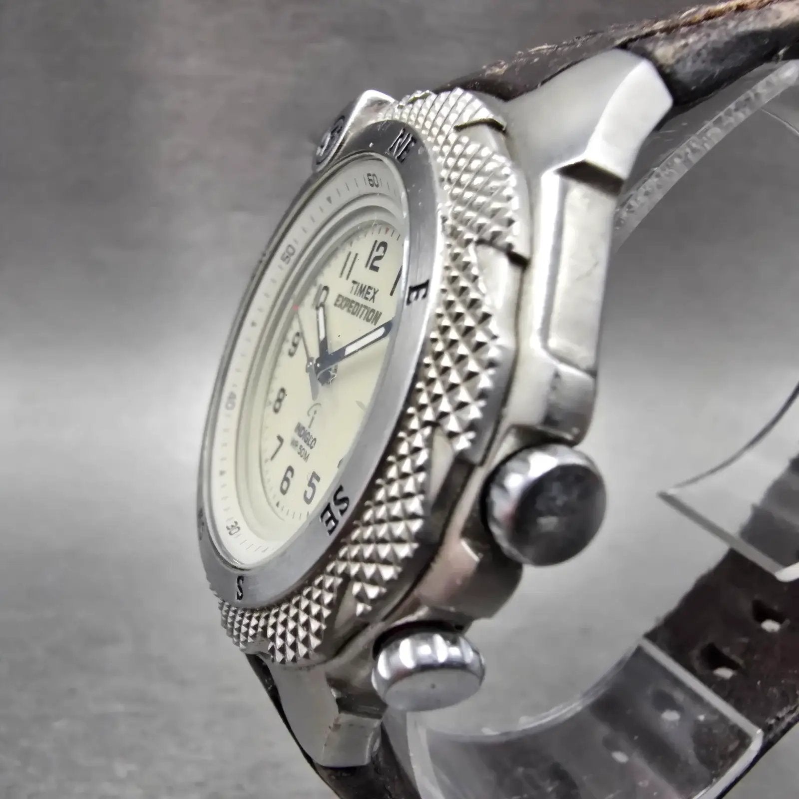 Timex Expedition Watch Men 41mm White Dial Silver Tone Alarm Date New Battery GH2
