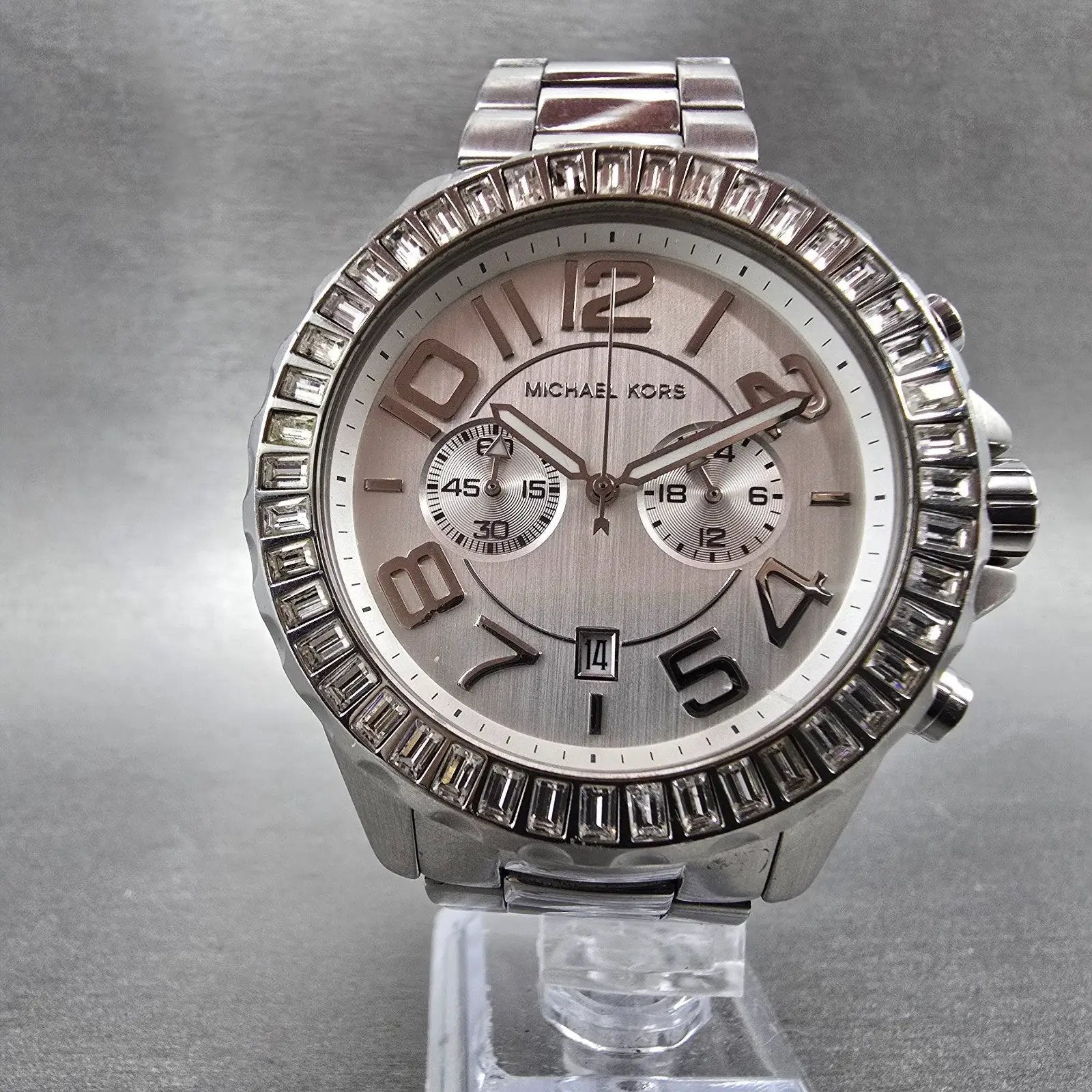 Michael Kors Chronograph Watch Women 45mm Silver Dial Steel Date MK-5590 New Bat5