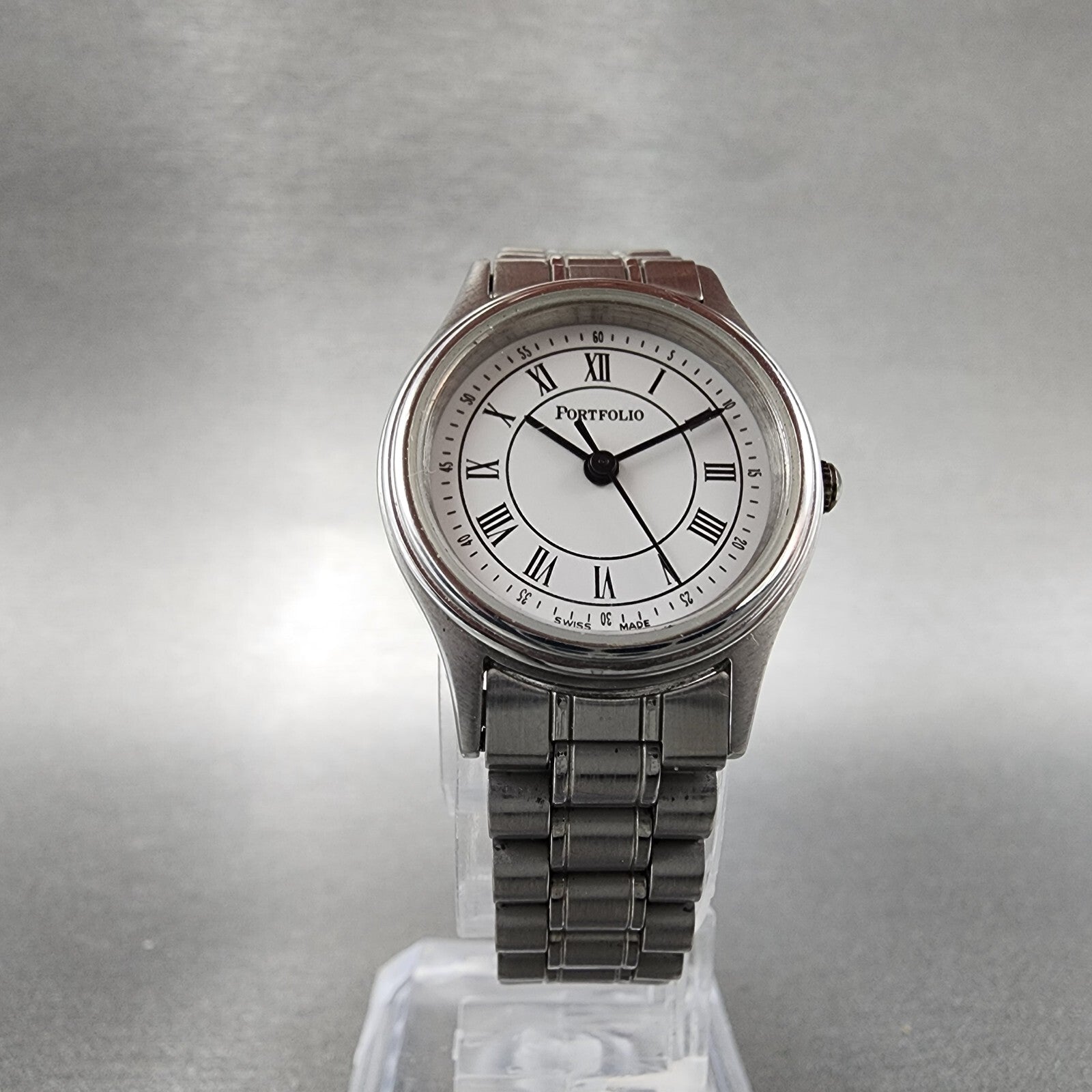 Tiffany Portfolio Watch Women 24mm White Dial Stainless Steel Round New Battery5
