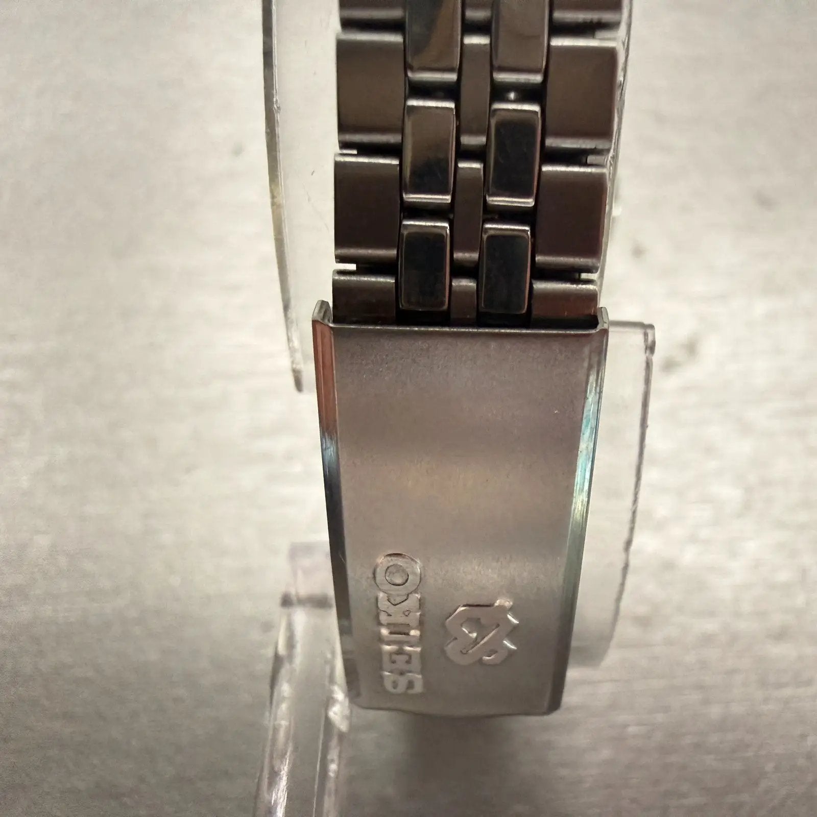 Seiko SQ Watch Women 23mm Silver Dial Silver Daydate Round 2A23-0029 New Battery7