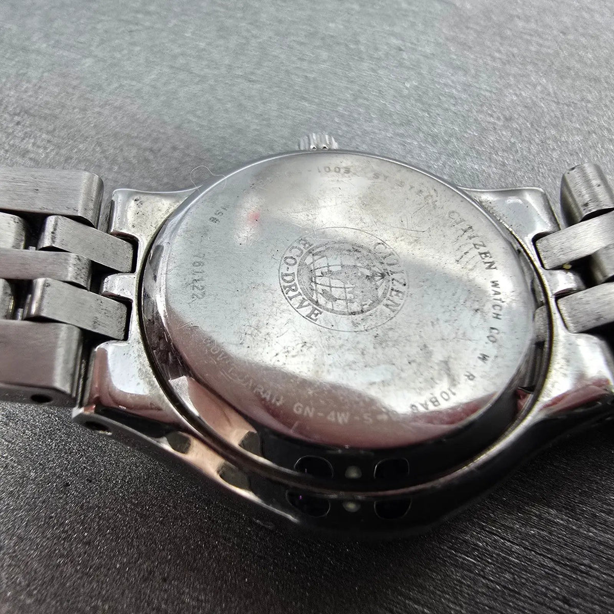 Citizen Eco-Drive Croso Watch Women 27mm Gray Dial Silver Daydate Round Runs JP9