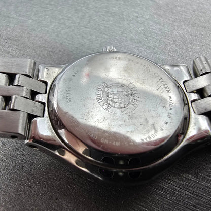 Citizen Eco-Drive Croso Watch Women 27mm Gray Dial Silver Daydate Round Runs JP9
