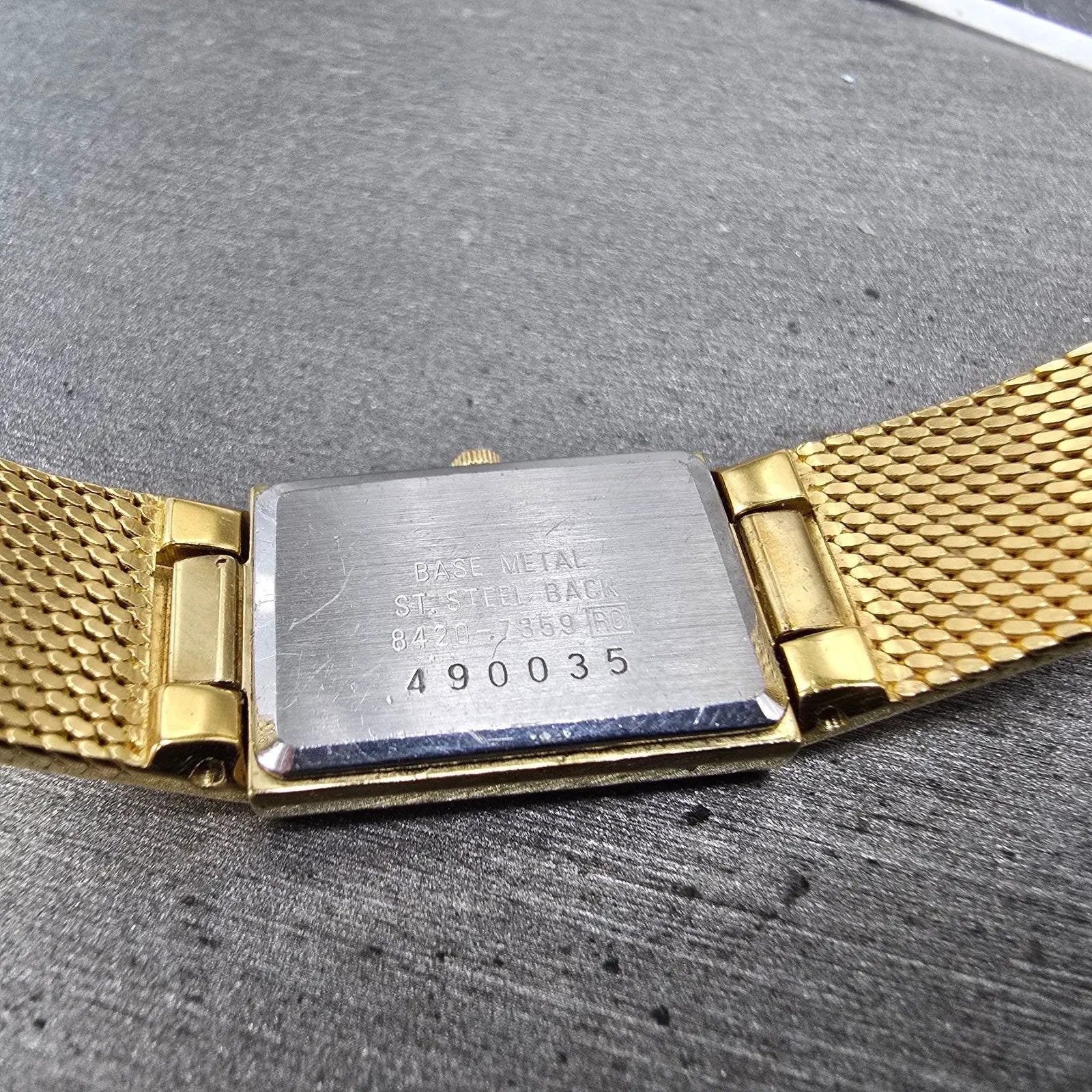 Seiko Lassale Tank Watch Women 15mm White Dial Gold Rectangle 8420-7359 New Batt9