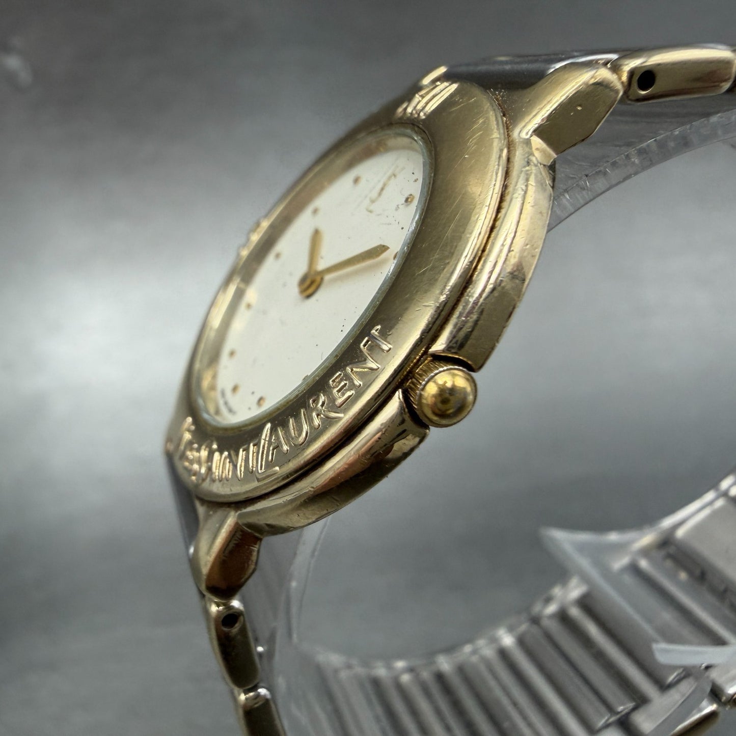 Yves Saint Laurent Watch Women 31mm White Dial Gold Tone Round NO CASEBACK PARTS3