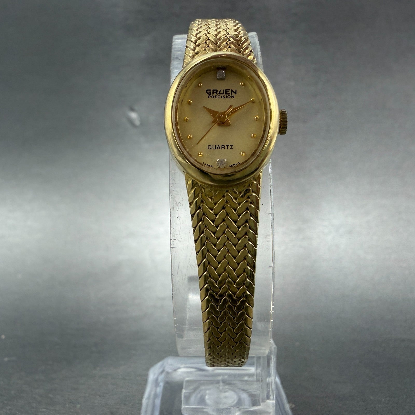 Gruen Watch Women 16mm Gold Dial Gold Tone Oval Mesh band New Battery VTG5