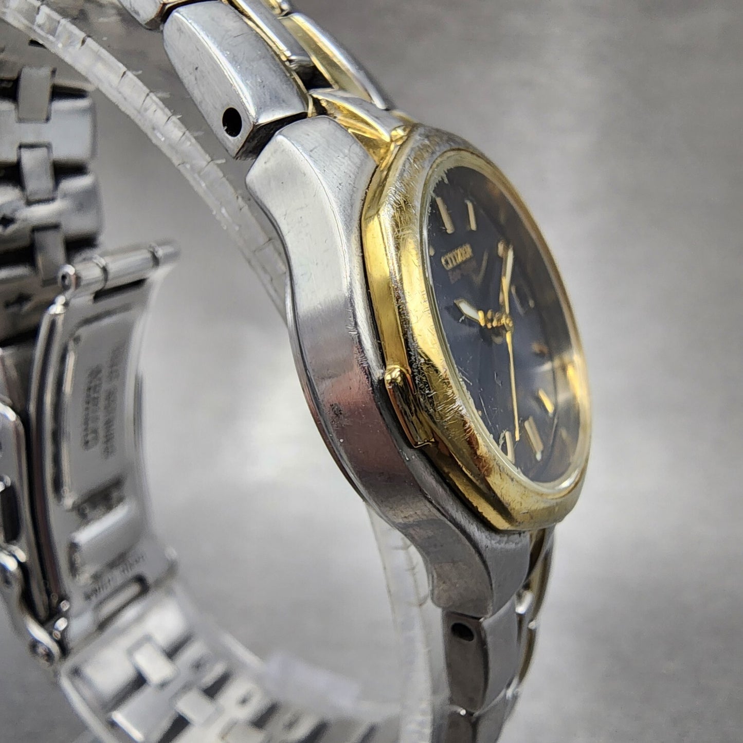 Citizen EcoDrive Watch Women 24mm Blue Dial Two Tone Date E011K15711 Runs3
