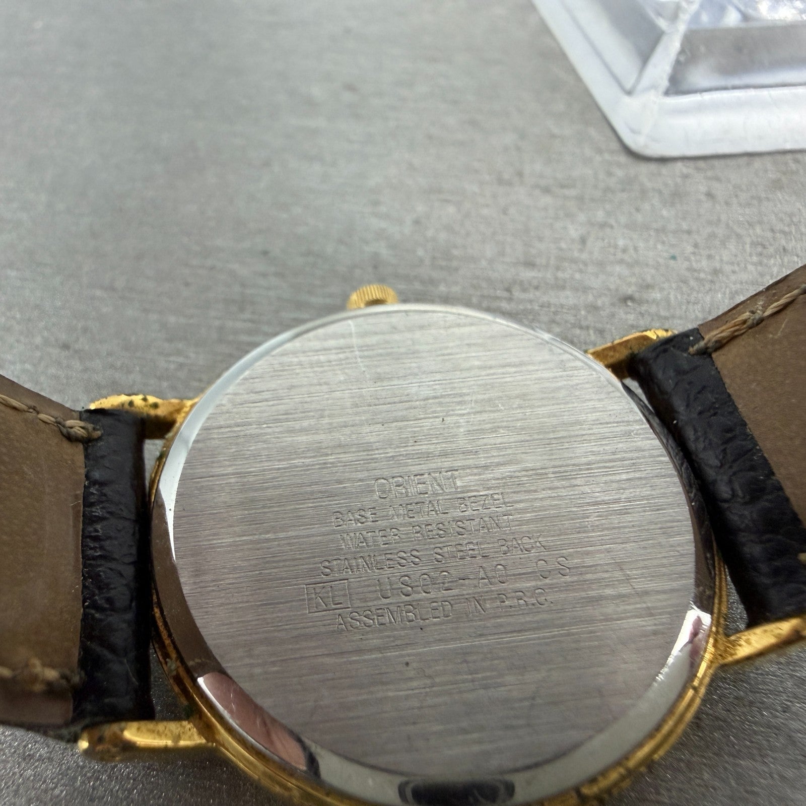 Orient Watch Men 31mm White Dial Gold Tone Round US02-A0 New Battery VTG9