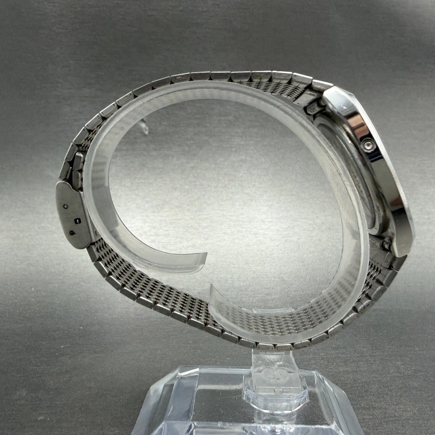 Casio Casiotron Watch Men 32mm Digital Daydate Oval 49CS-35 Vintage PARTS9