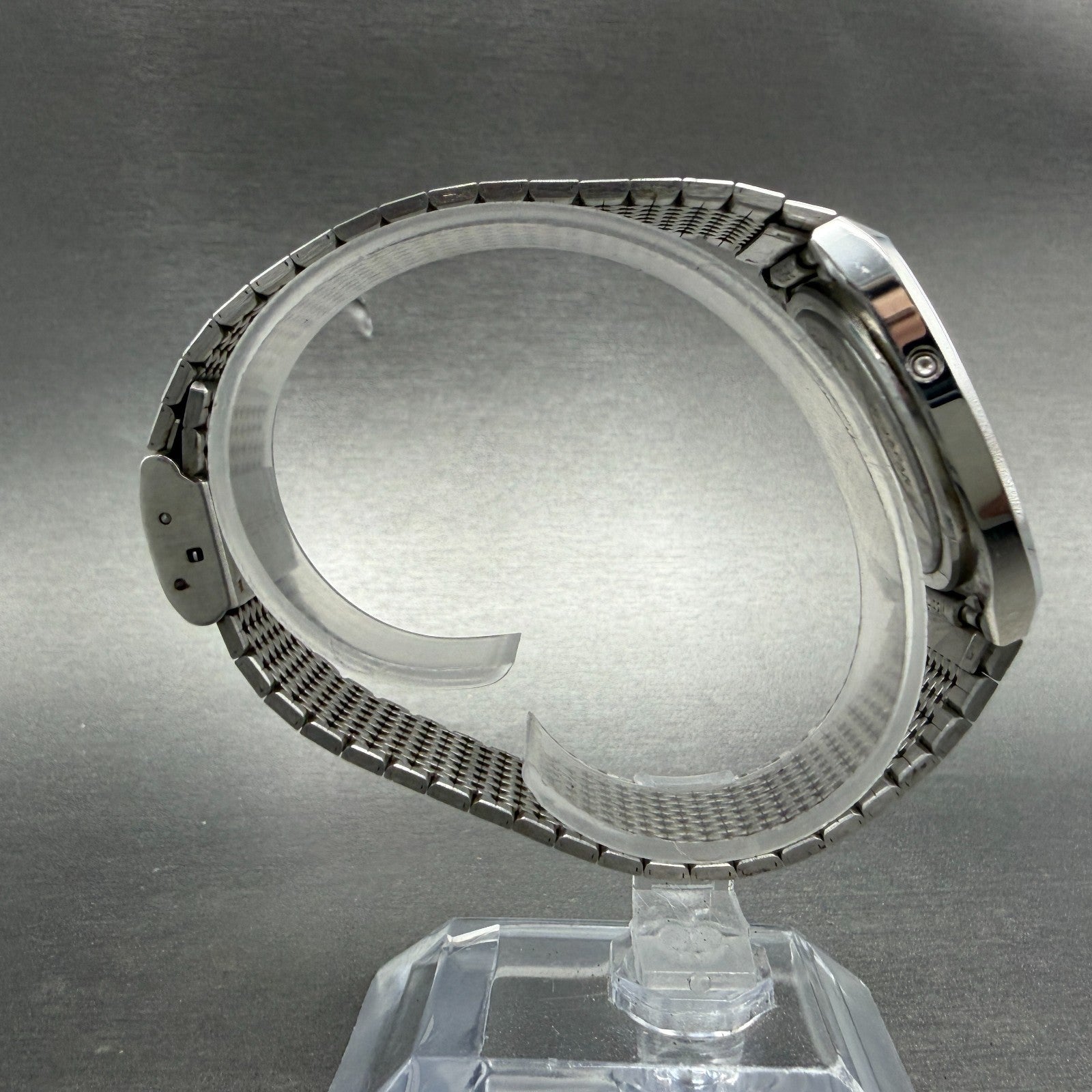 Casio Casiotron Watch Men 32mm Digital Daydate Oval 49CS-35 Vintage PARTS9