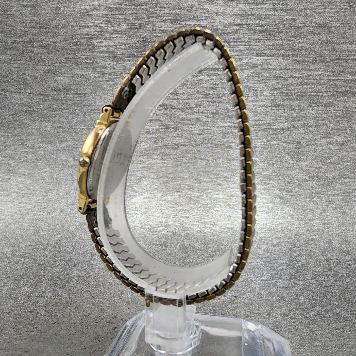 Seiko Watch Women 22mm White Dial Gold Tone Oval Bracelet 73216070 New Battery6