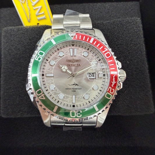 Invicta Pro Diver Watch Men 43mm Silver Dial Steel Date Round Red Green 447140