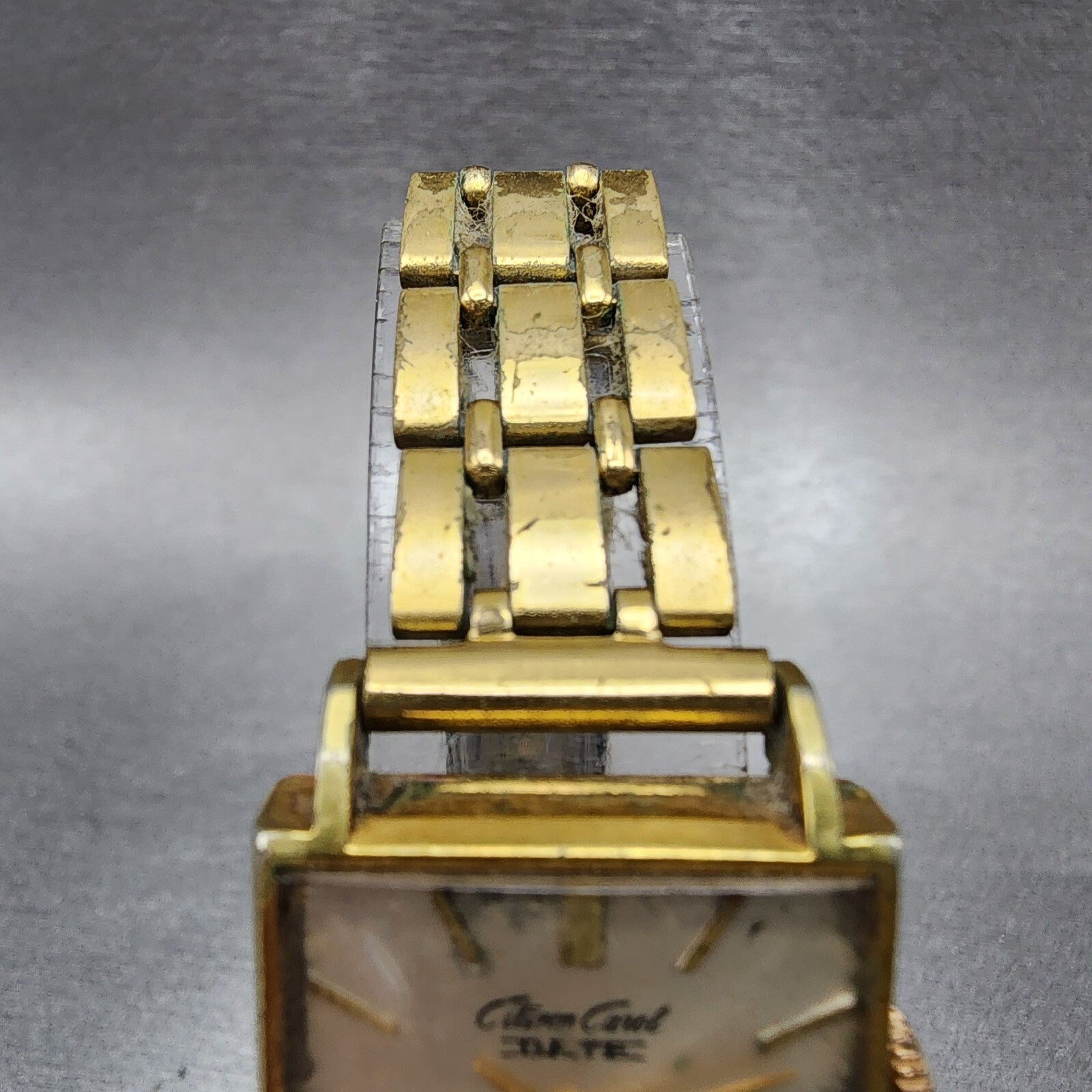 Citizen Carol Date Watch Women 22mm Silver Dial Gold Plated Manual Wind Runs4