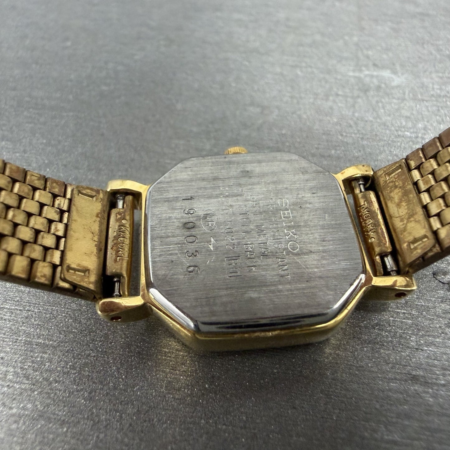 Seiko Watch Women 20mm Champagne Dial Gold Tone Octagon 4n21-5022 New Battery9