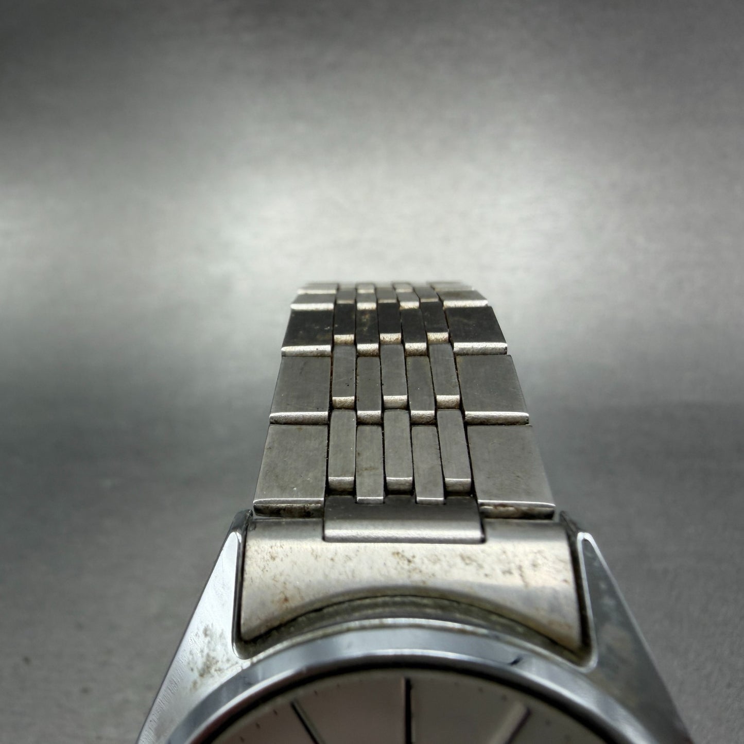 Citizen Vega Watch Men 34mm Silver Dial Silver Tone Daydate 1408-392001 PARTS5