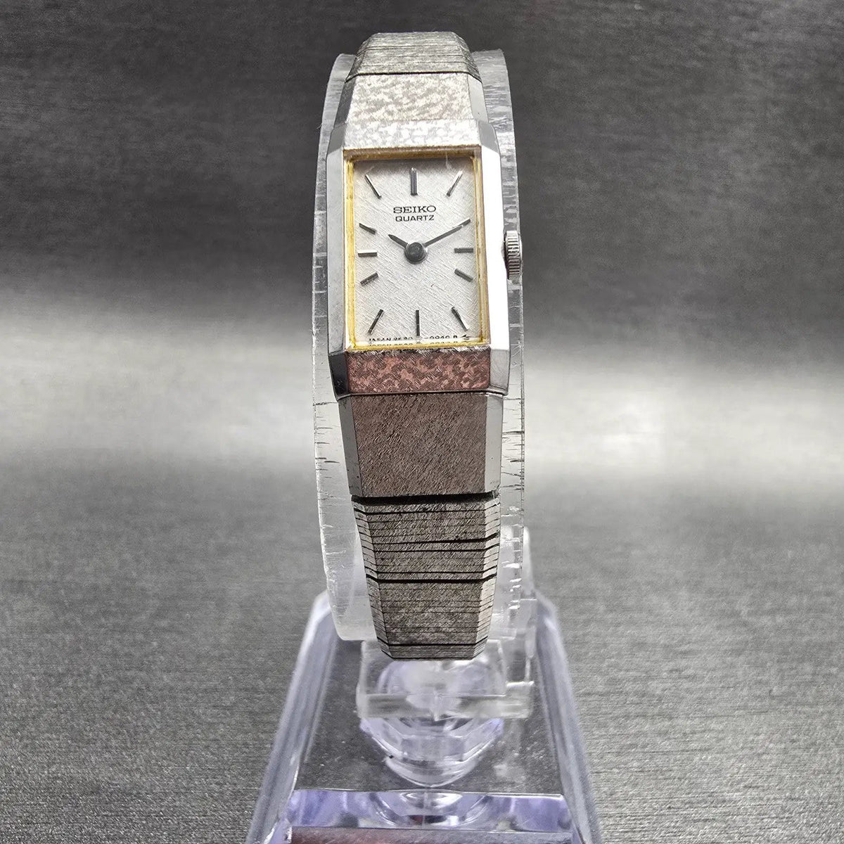 Seiko Tank Watch Women 12mm Silver Dial Silver Tone Rectangle 2E20-5029 New Batt5