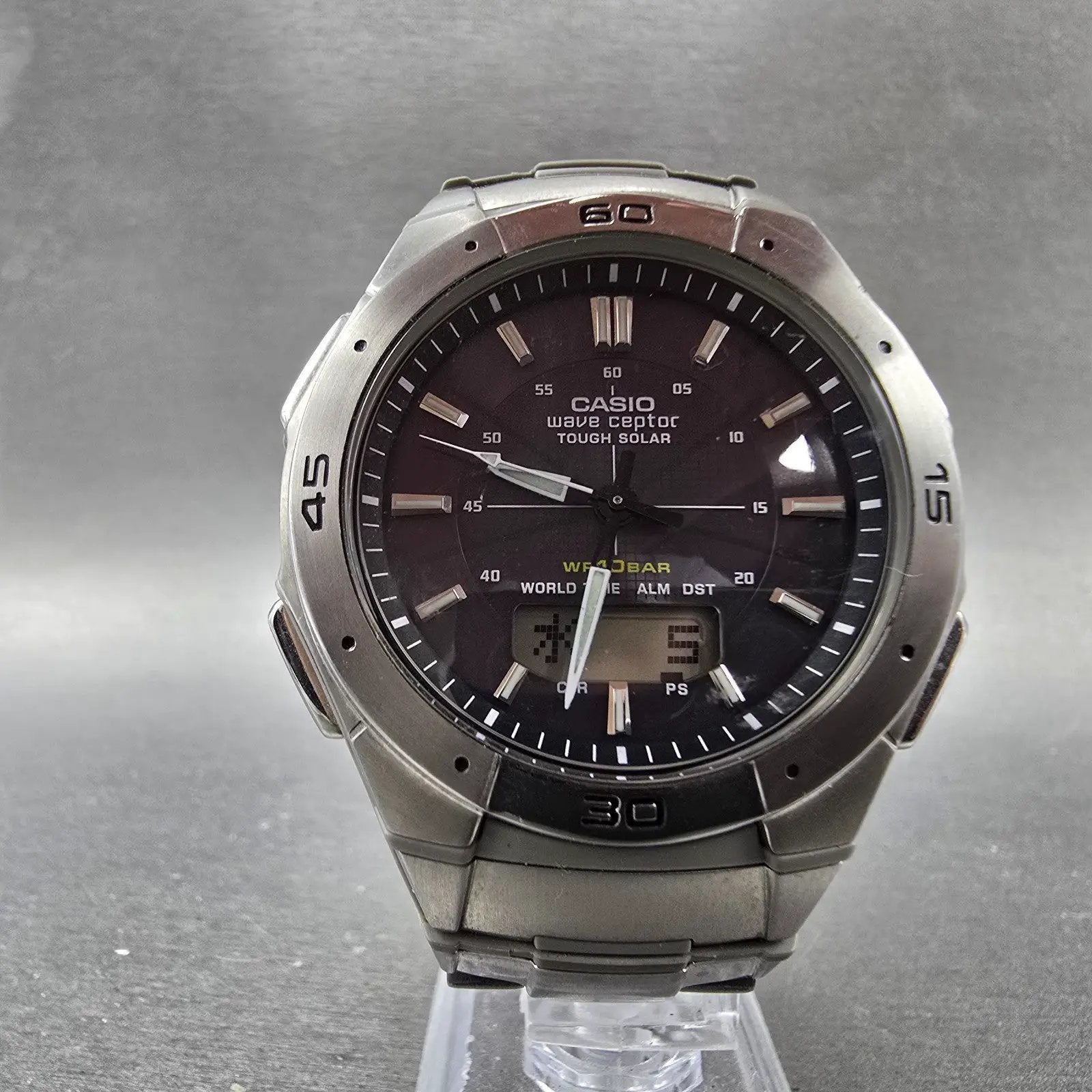 Casio Wave Ceptor Watch WVA-470 Men 42mm Black Dial Silver Alarm Chronograph LP5