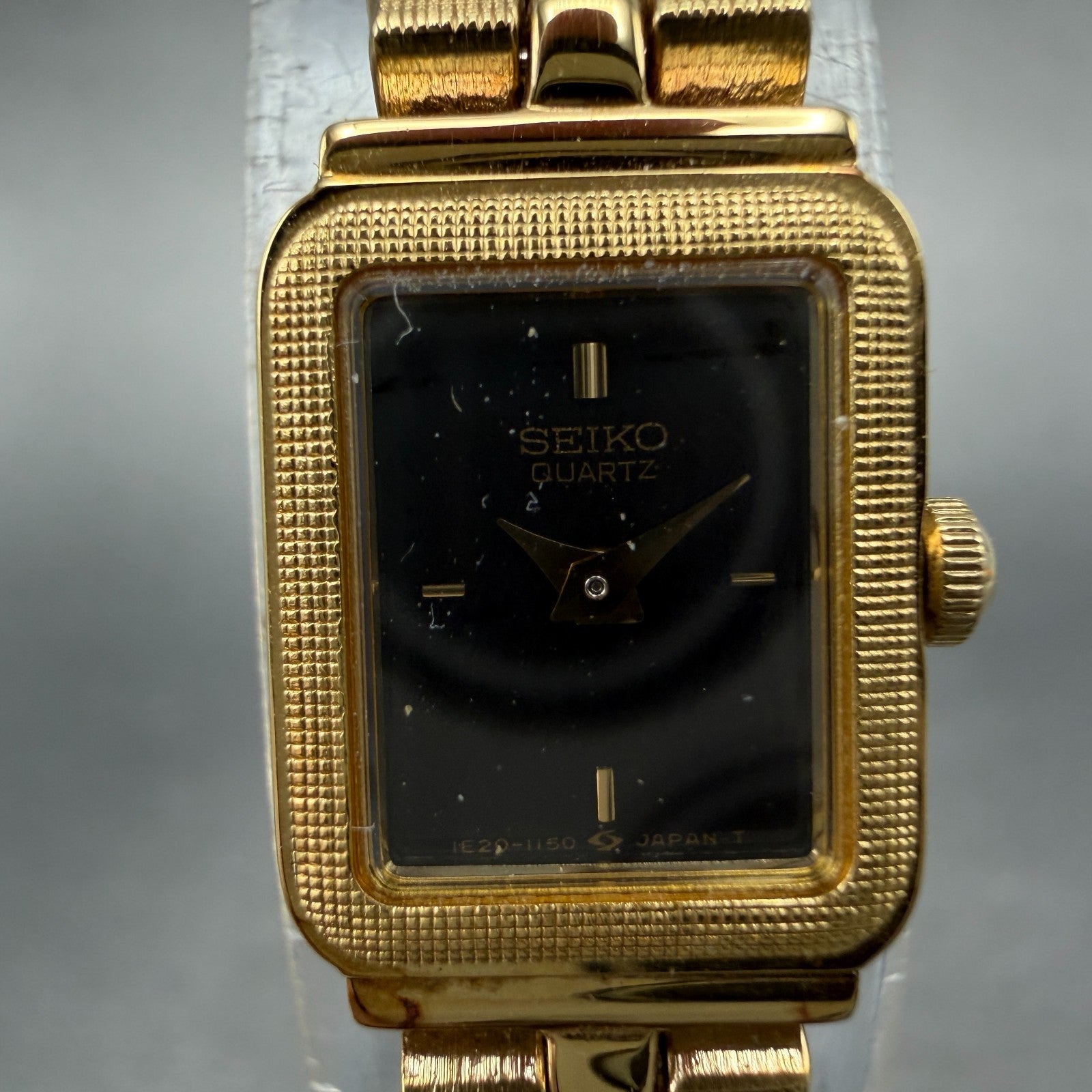 Seiko Watch Women 13mm Black Dial Gold Tone Rectangle 1E20-5689 New Battery NOS1