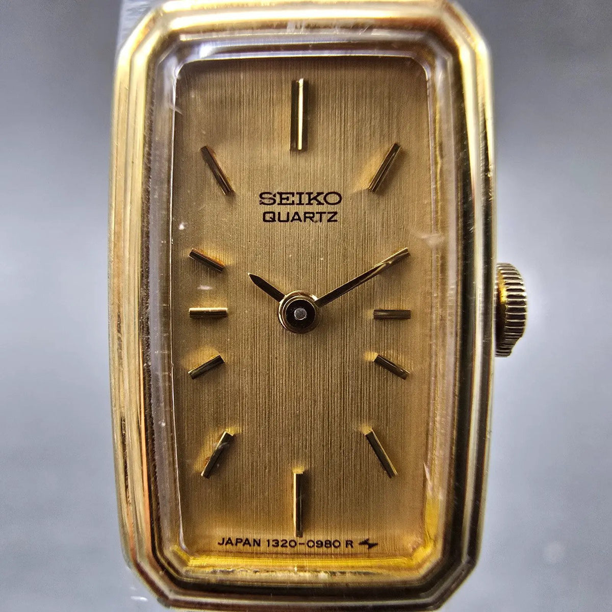 Seiko Tank Watch Women 14mm Gold Dial Gold Rectangle 1320-5770 New Battery VTG1