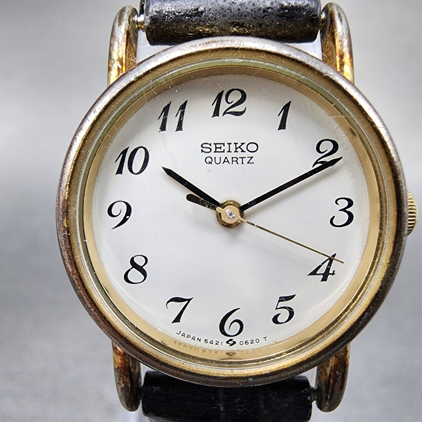 Seiko Watch Women 22mm White Dial Gold Tone Round 54210120 New Batter1