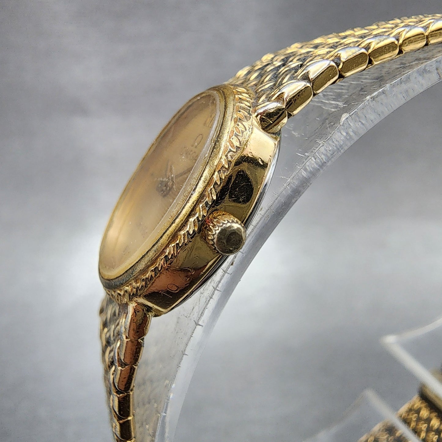 Omega De Ville Watch Women 16mm Gold Dial Gold Plated 791.0896 New Battery VTG2