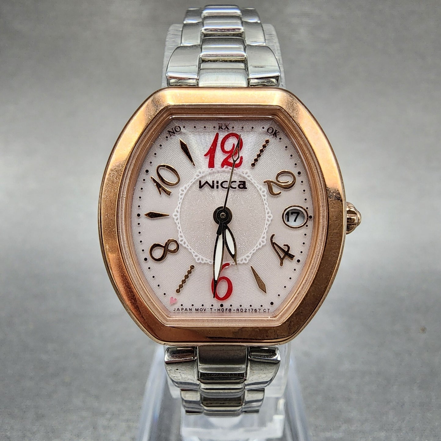 Citizen Wicca Watch Women 25mm Pink Dial Two Tone Date Atomic H0F8R007840 Works2