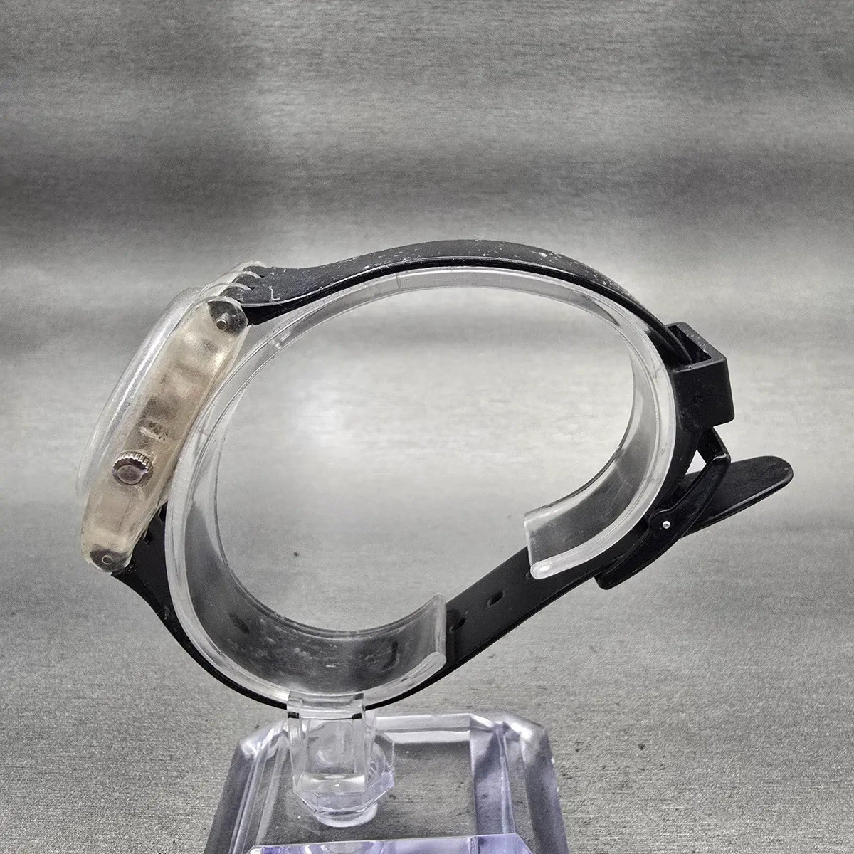 Swatch Porte Jarretelles Watch Men 34mm Black Dial Clear Case GK316 New Battery6