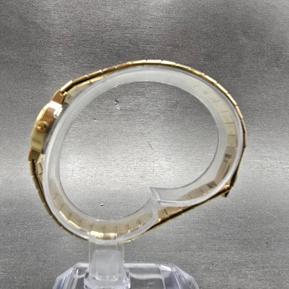 Hamilton Watch Women 19mm Champange Dial Gold Tone Oval New Battery Vintage 86466