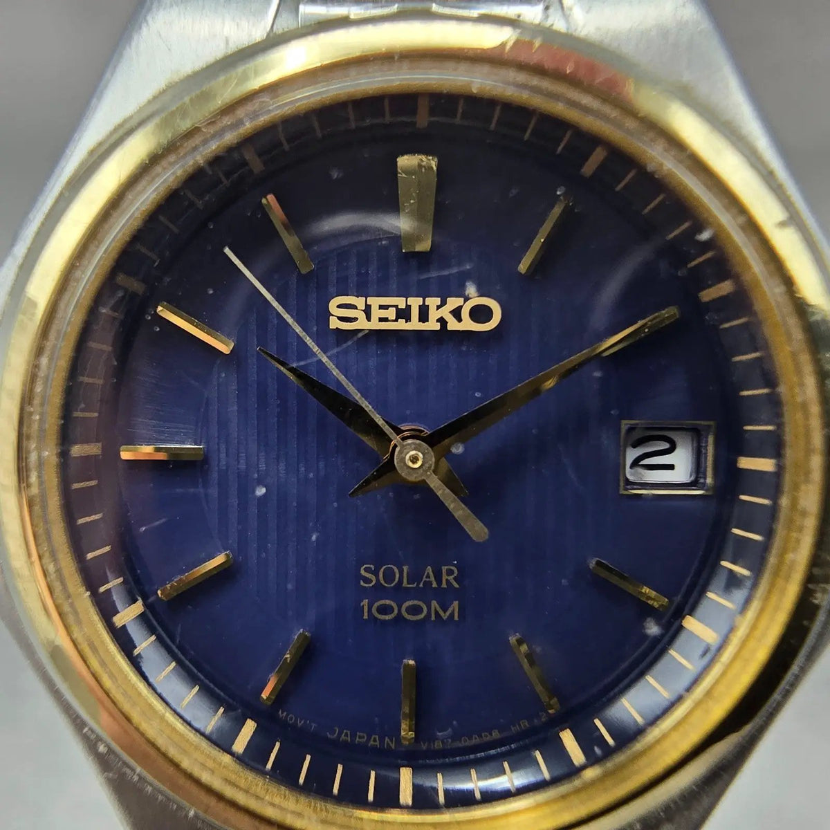 Seiko Solar Watch Women 28mm Blue Dial Two Tone Date Round V187-0AC0 Runs1