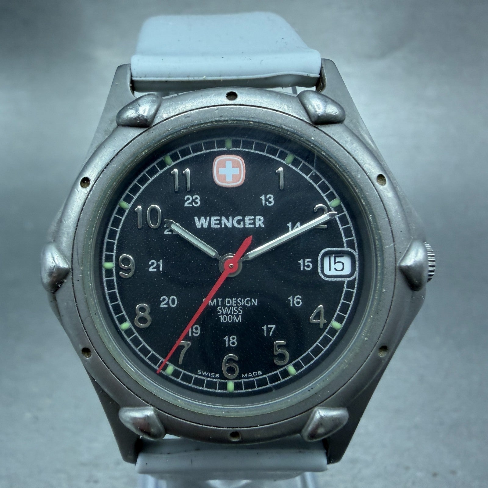 Wenger SMT Watch Men 35mm Black Dial Steel Date Round 095.0695 New Battery0