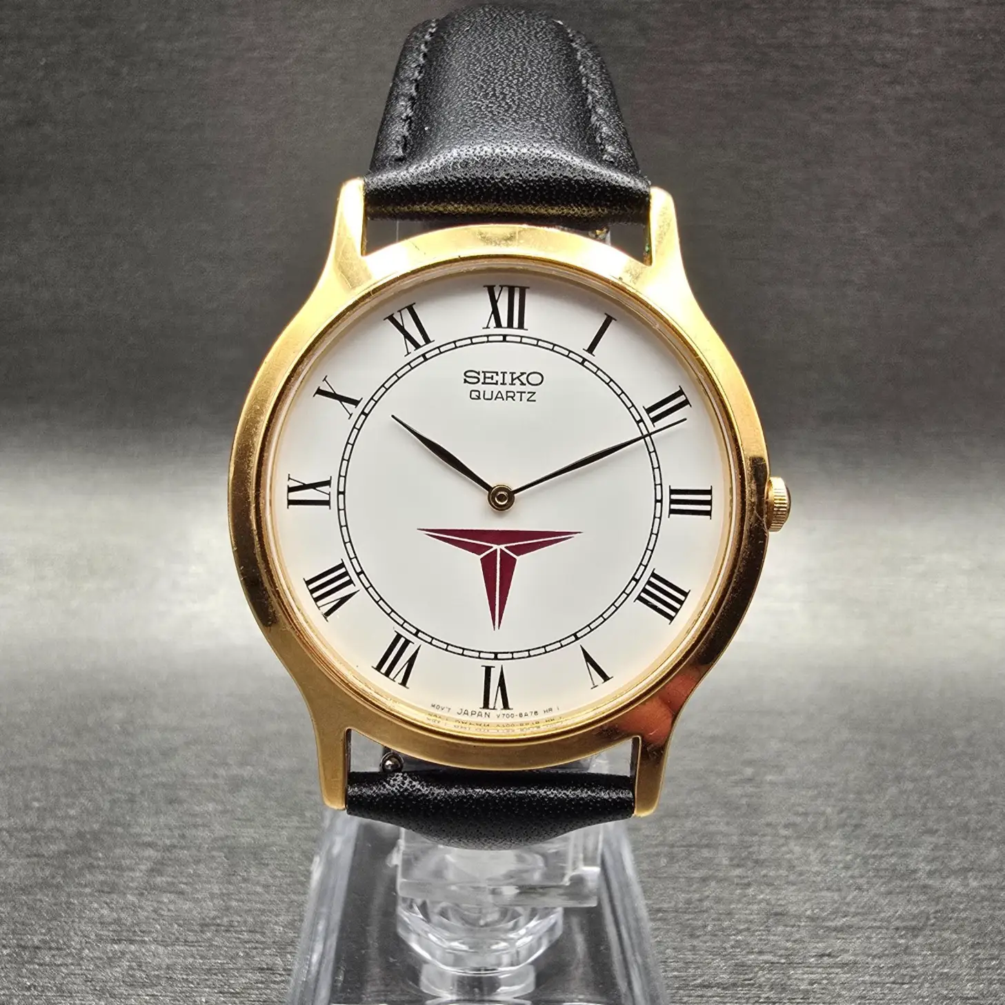 Seiko Watch Men 34mm White Dial Gold Tone Round V700-8A10 New Battery Vintage0