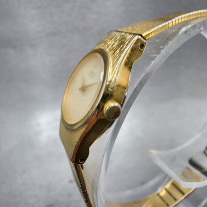 Seiko Watch 17mm Women Champagne Dial Gold Tone Round 20200329 New Battery3