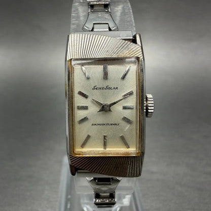 Seiko Solar Tank Watch Women 16mm Silver Dial Silver Tone Manual 1000-3030 Runs0