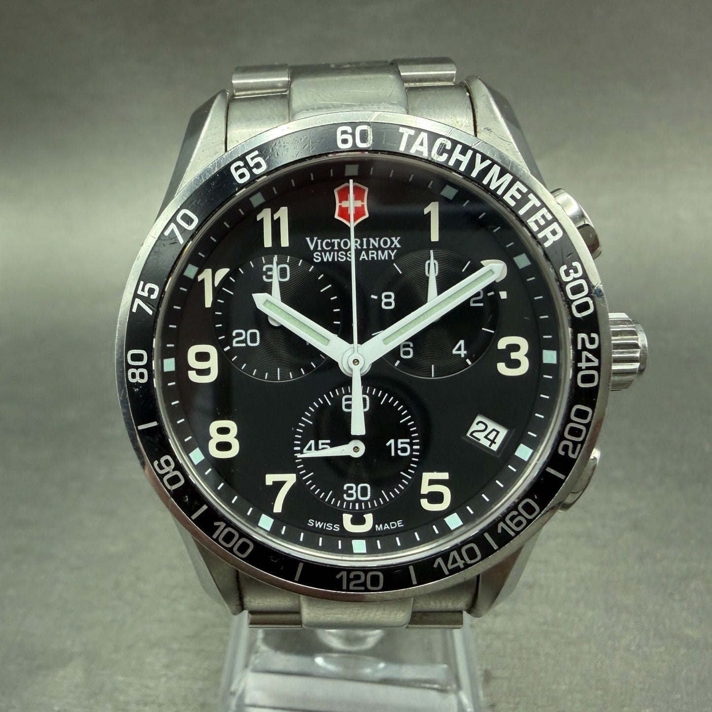 Victorinox Swiss Army Chrono Classic Watch Men 40mm Black Dial Steel Date NewBat0