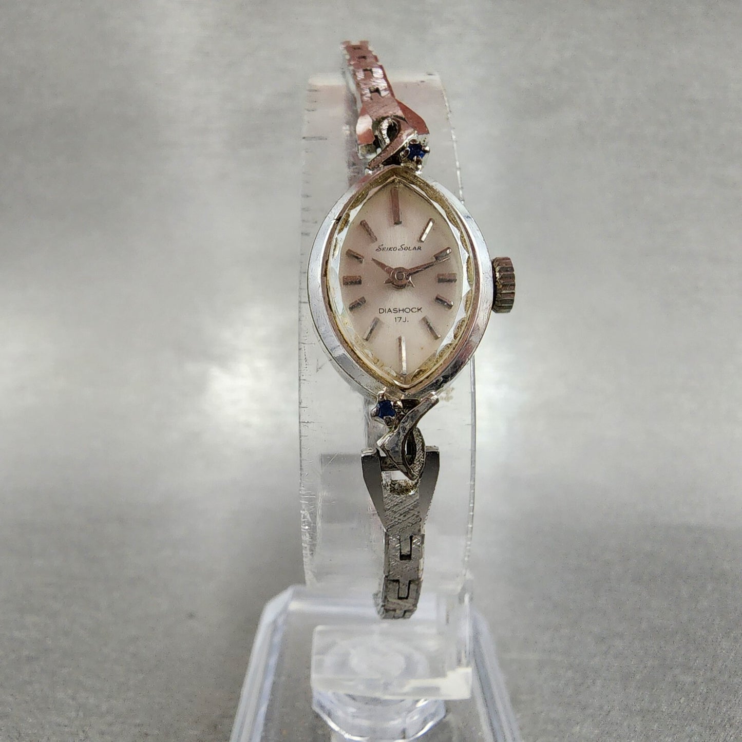 Seiko Solar Watch Women 15mm White Dial Silver Tone Manual 107840 Runs5