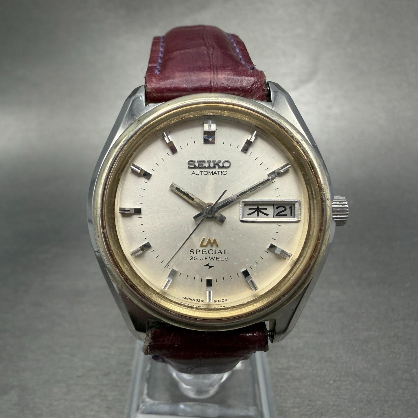 Seiko Lord Matic Watch Men 35mm Silver Dial Silver Tone Daydate 5216-6010 Runs0