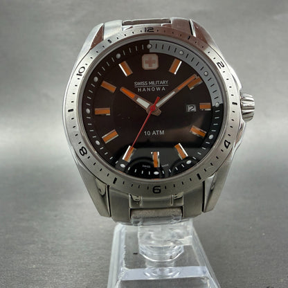 Swiss Military Dive Watch Men 44mm Black Dial Silver Tone Date Round New Battery5