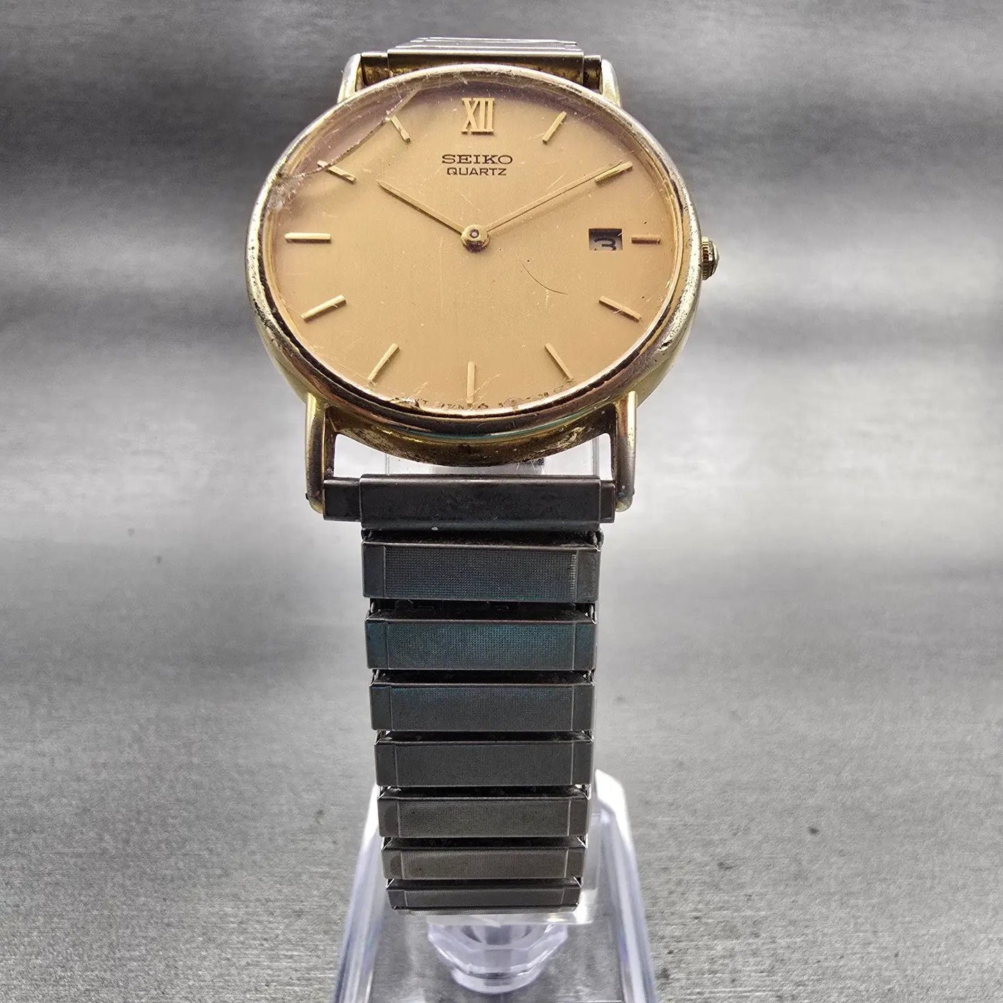 Seiko Watch Men 32mm Gold Dial Gold Tone Date Round 5Y39-7010 New Battery VTG5