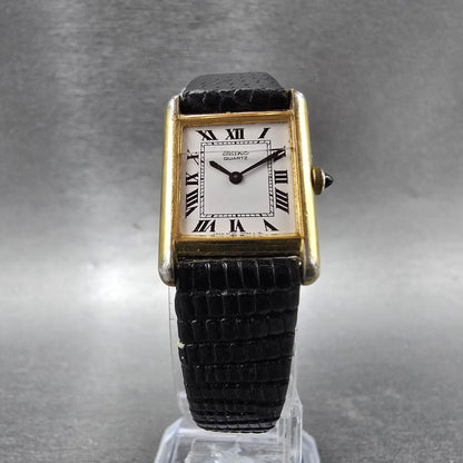 Seiko Tank Watch Women 17mm White Dial Gold Tone Rectangle 2C20-5019 New Batt 895
